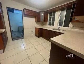 CONDADO NARANJO.   Casa tipo Solana en venta, dentro de Alameda Norte $425,000 — Casa en Venta en Condado Naranjo, Zona 4 Mixco, Guatemala, Ciudad — miniatura 5 de 15