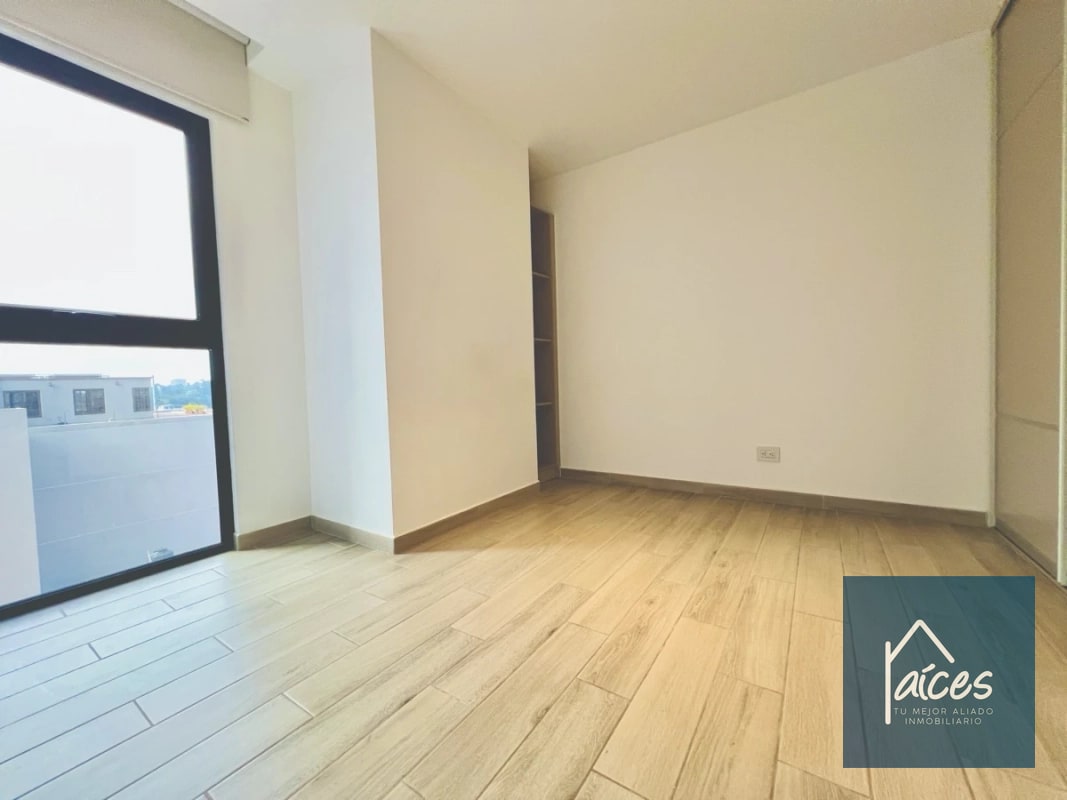 Apartamento en Renta PARQUE 10 Zona 10 (D) - 4