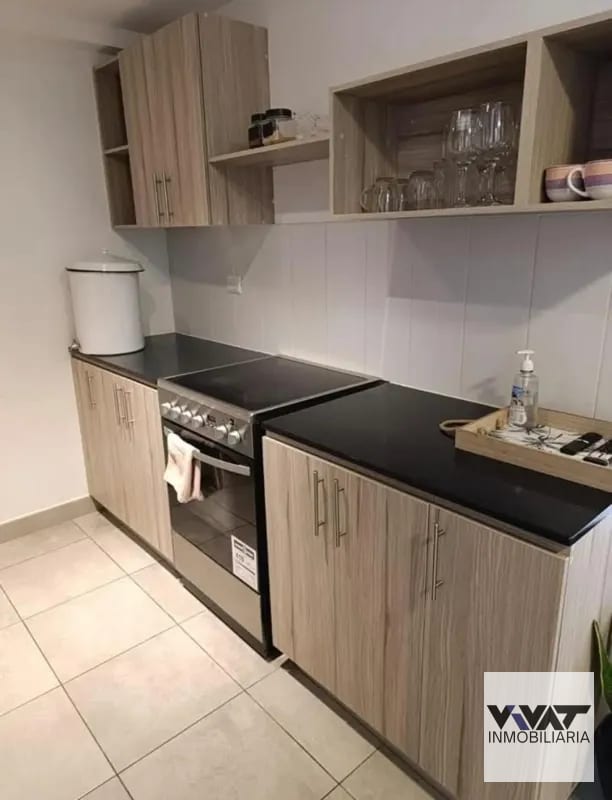 APARTAMENTO EN RENTA EN EDIFICIO MODRA ZONA 4 — Apartamento en Alquiler en Modra, Zona 4, Guatemala, Ciudad — foto 4 de 9