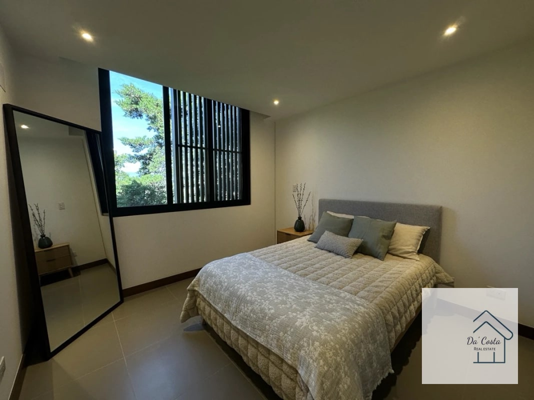 Apartamento en Venta Amueblado zona 13 - 4