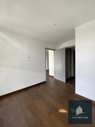 Apartamento con balcón en renta zona 10 edificio Atarah — Apartamento en Alquiler en Atarah, Zona 10, Guatemala, Ciudad — miniatura 6 de 14