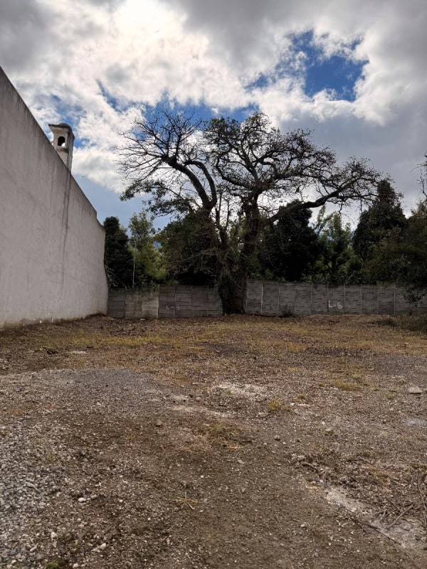 terreno en Hacienda del Comendador - 3