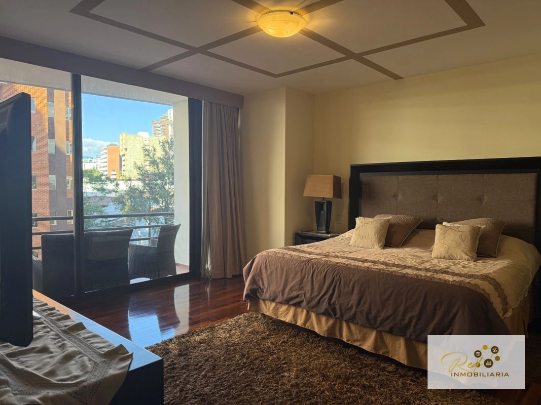 VENTA- APARTAMENTO - CASA RIALTO ZONA 14 - 5
