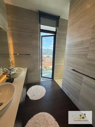 VENTA-APARTAMENTO ECHO TORRE I, ZONA 14. — Apartamento en Venta en Zona 14, Guatemala, Ciudad — miniatura 3 de 17