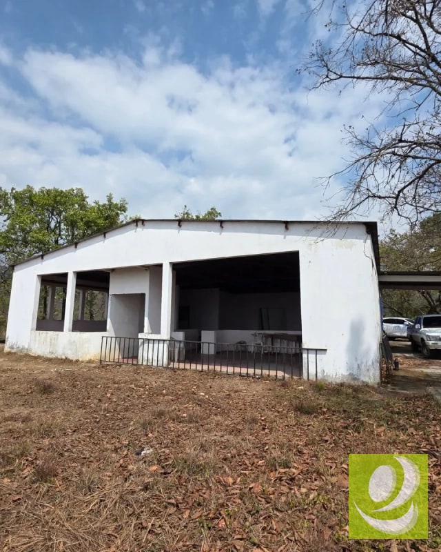 Finca en Venta de 300 Manzanas en San Raymundo - 4