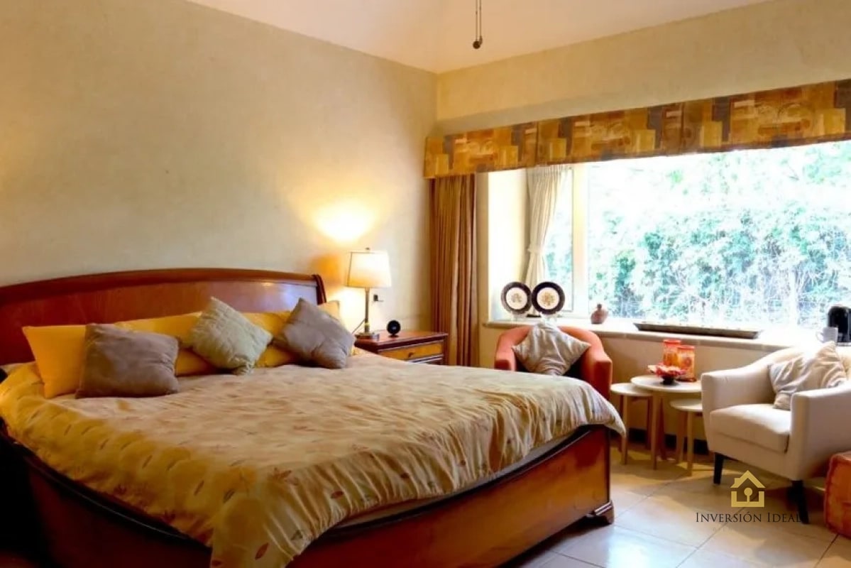Vendo casa exclusiva en Condominio El Jardín de la Fuente Zona 14 - 3