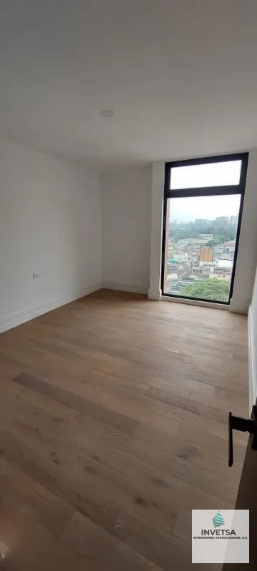 Apartamento 3 Dormitorios Centrico Zona 5 — Apartamento en Alquiler en Céntrico, Zona 5, Guatemala, Ciudad — foto 7 de 9