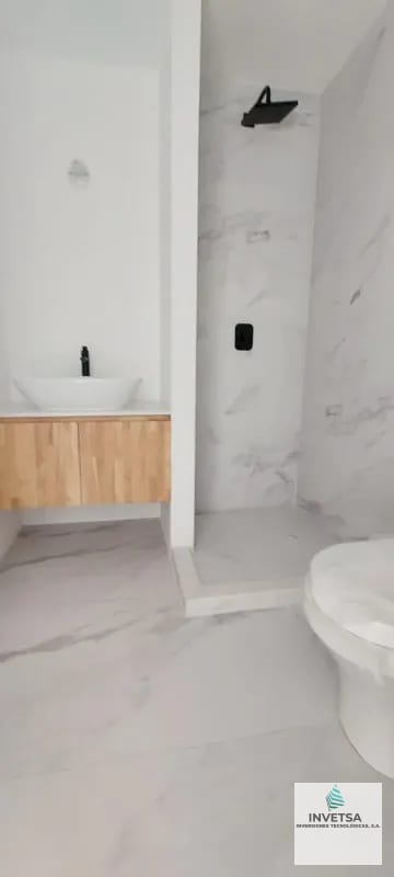 Apartamento 3 Dormitorios Centrico Zona 5 — Apartamento en Alquiler en Céntrico, Zona 5, Guatemala, Ciudad — foto 2 de 9