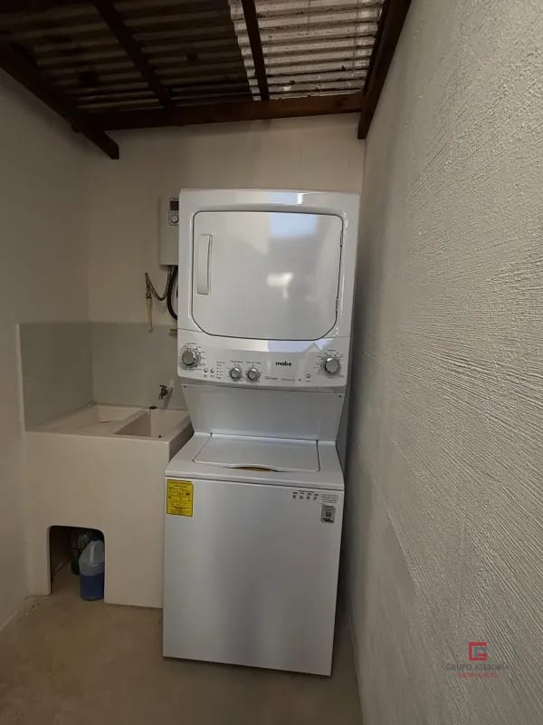 Acogedora Casa en venta Barrios Coloniales — Casa en Venta en San Pedro Las Huertas, Antigua, Sacatepéquez — foto 4 de 17