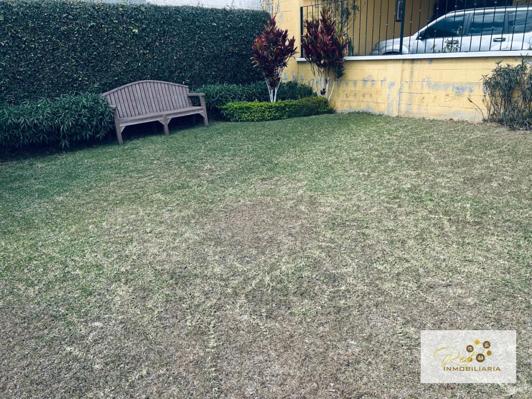 🏡 VENDO CASA EN CIUDAD SAN CRISTÓBAL 📍 Ubicada sobre el boulevard principal, dentro de condominio - 3