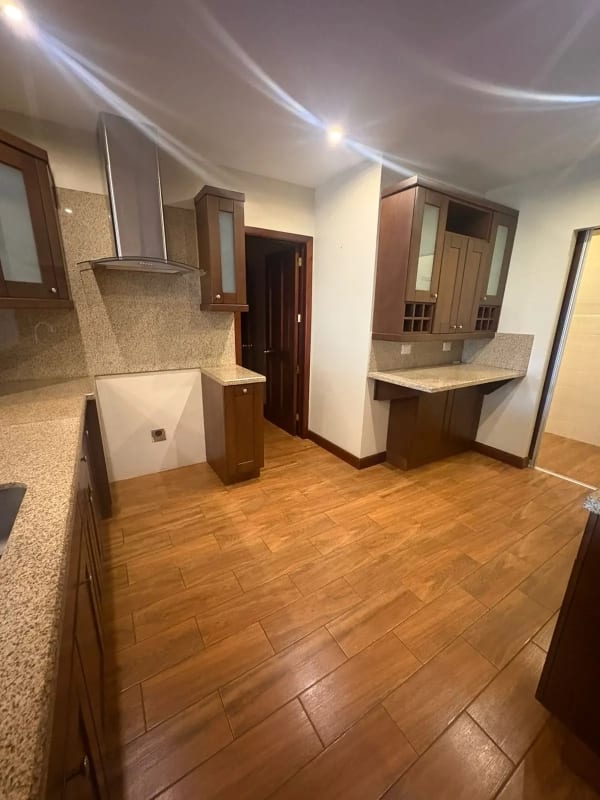APARTAMENTO EN RENTA – MILENIA | ZONA 10 — Apartamento en Alquiler en Milenia, Zona 10, Guatemala, Ciudad — foto 6 de 12