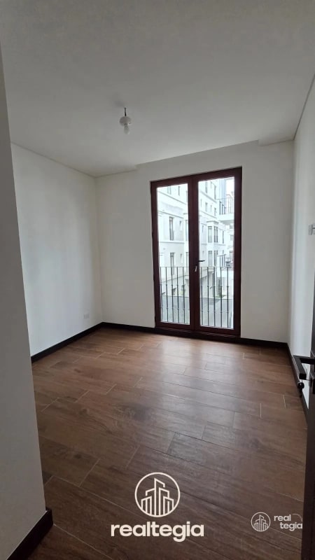 APARTAMENTO EN LIRIOS DE CAYALÁ - 5