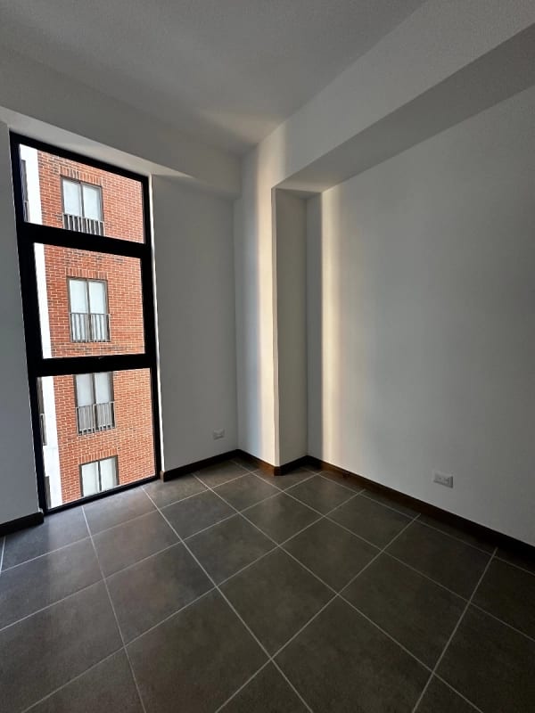 Apartamento en alquiler-Edificio Quince Esquina, Z.15 VHI - 7