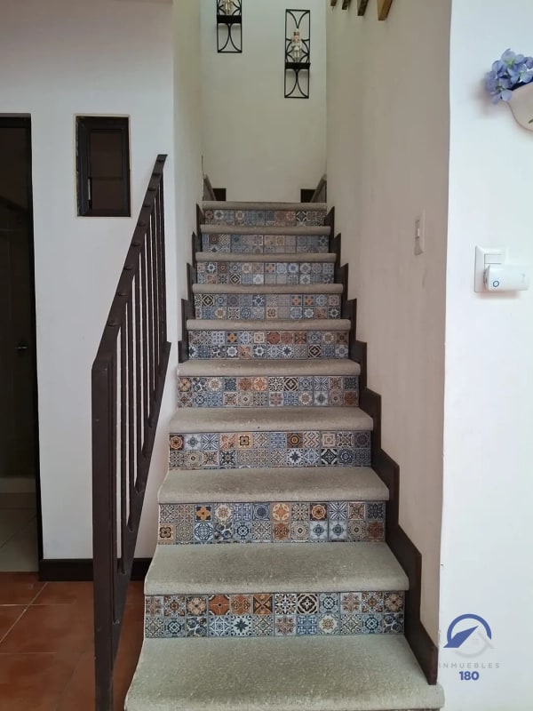 Casa en venta en Barrio Las Campanas, San Pedro Las Huertas, Sacatepéquez - 10