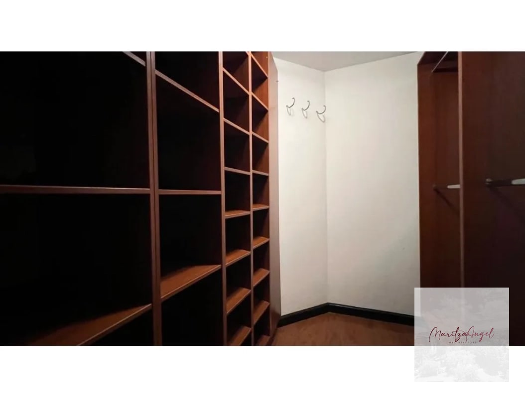 CASA EN VENTA ZONA 10. EL PRADO - 7
