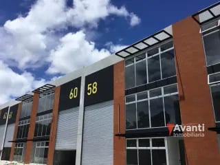 VENDO BODEGA ZONA 4 MIXCO, DENTRO DE COMPLEJO — Bodega / Ofibodega en Venta en Zona 4 Mixco, Guatemala, Ciudad — miniatura 4 de 15