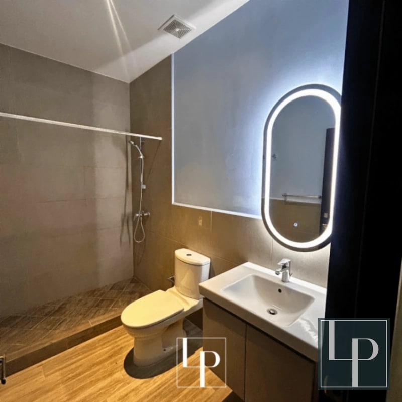 Apartamento de 2 Hab. en Renta en Lirios de Cayalá - 8