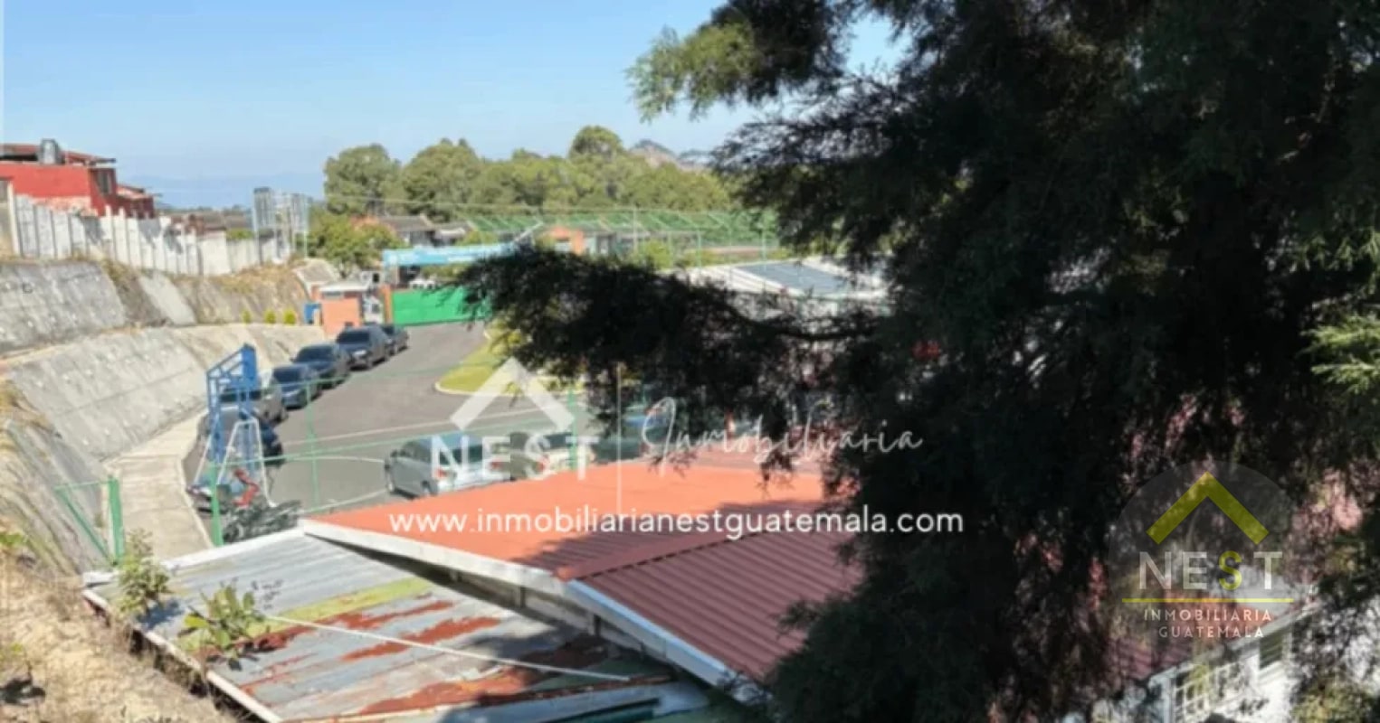 Casa amplia en venta | Residenciales LOS OLIVOS - Zona 18 - 6