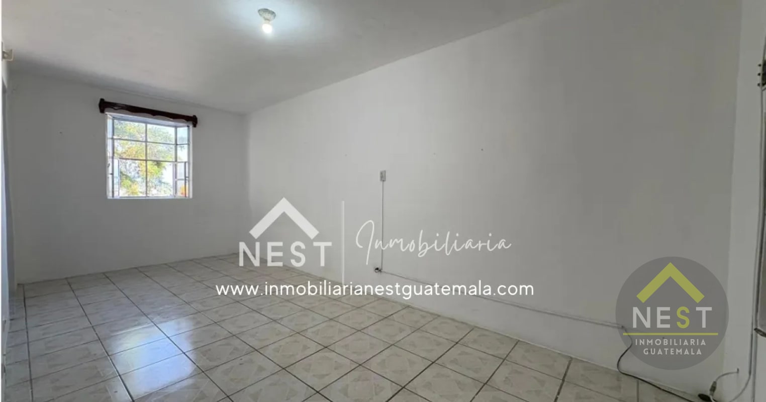 Casa amplia en venta | Residenciales LOS OLIVOS - Zona 18 - 4