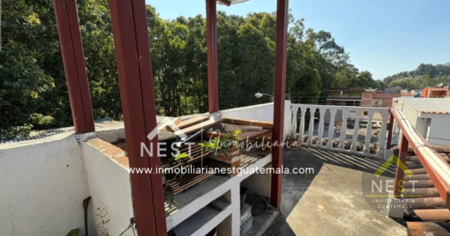 Casa amplia en venta | Residenciales LOS OLIVOS - Zona 18 - 2