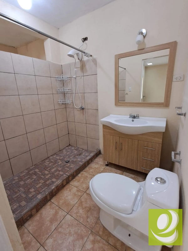 Casa en venta en Residencial Galilea z. 18 - 5