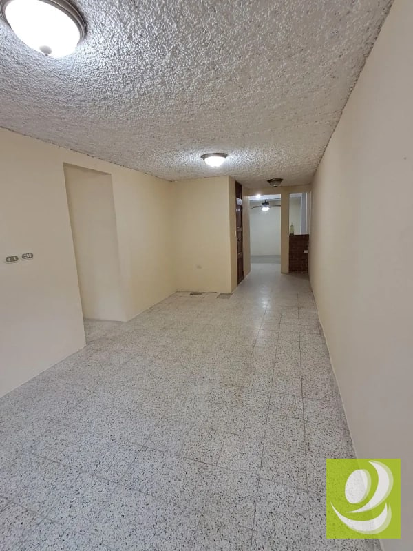 Casa en venta en Residencial Galilea z. 18 - 1