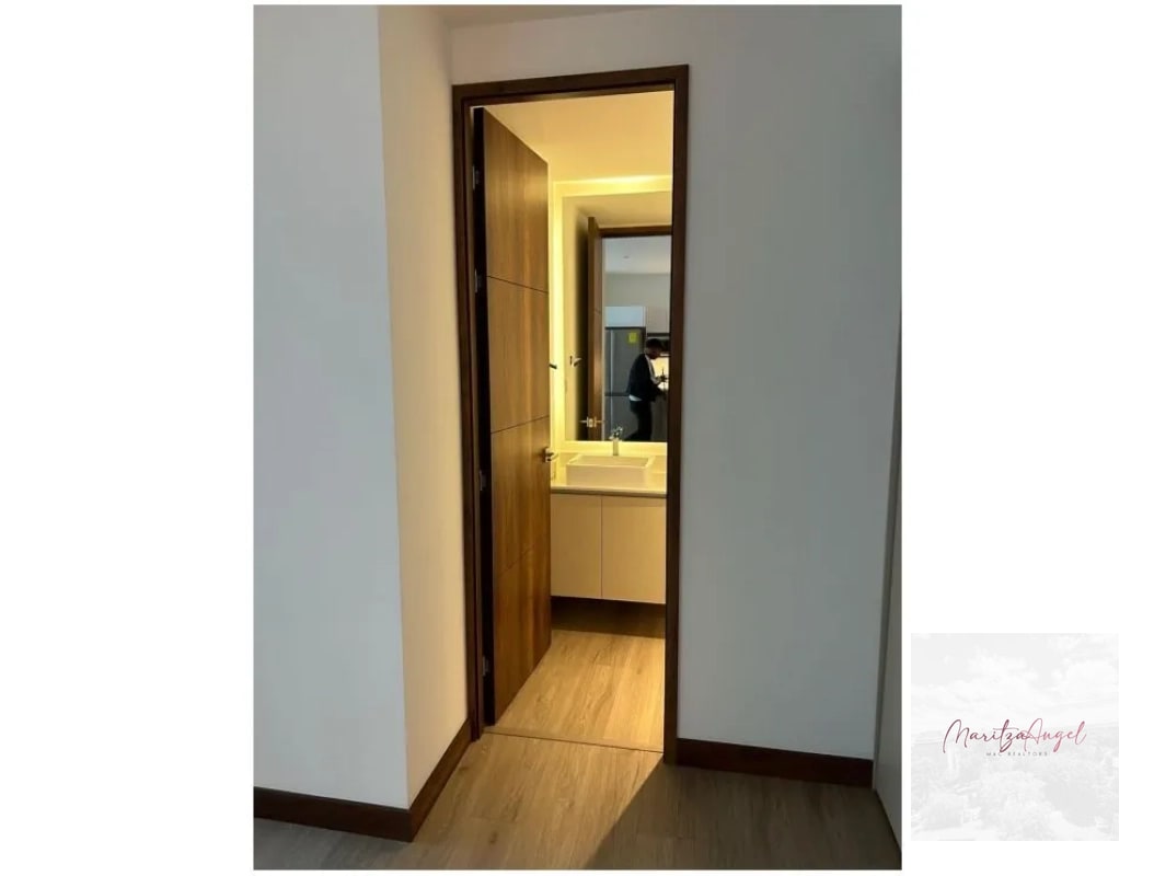 APARTAMENTO EN VENTA EDIFICIO ARTIS ZONA 13A EN - 8