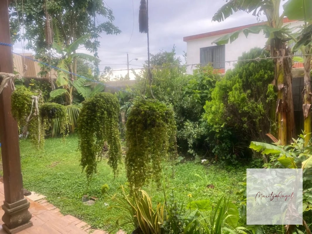 CASA EN VENTA EN ZONA 16 - 7