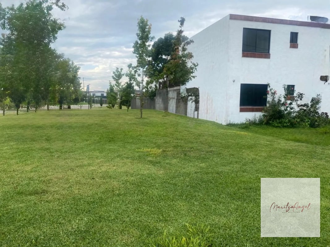 CASA EN VENTA EN ZONA 16 - 6