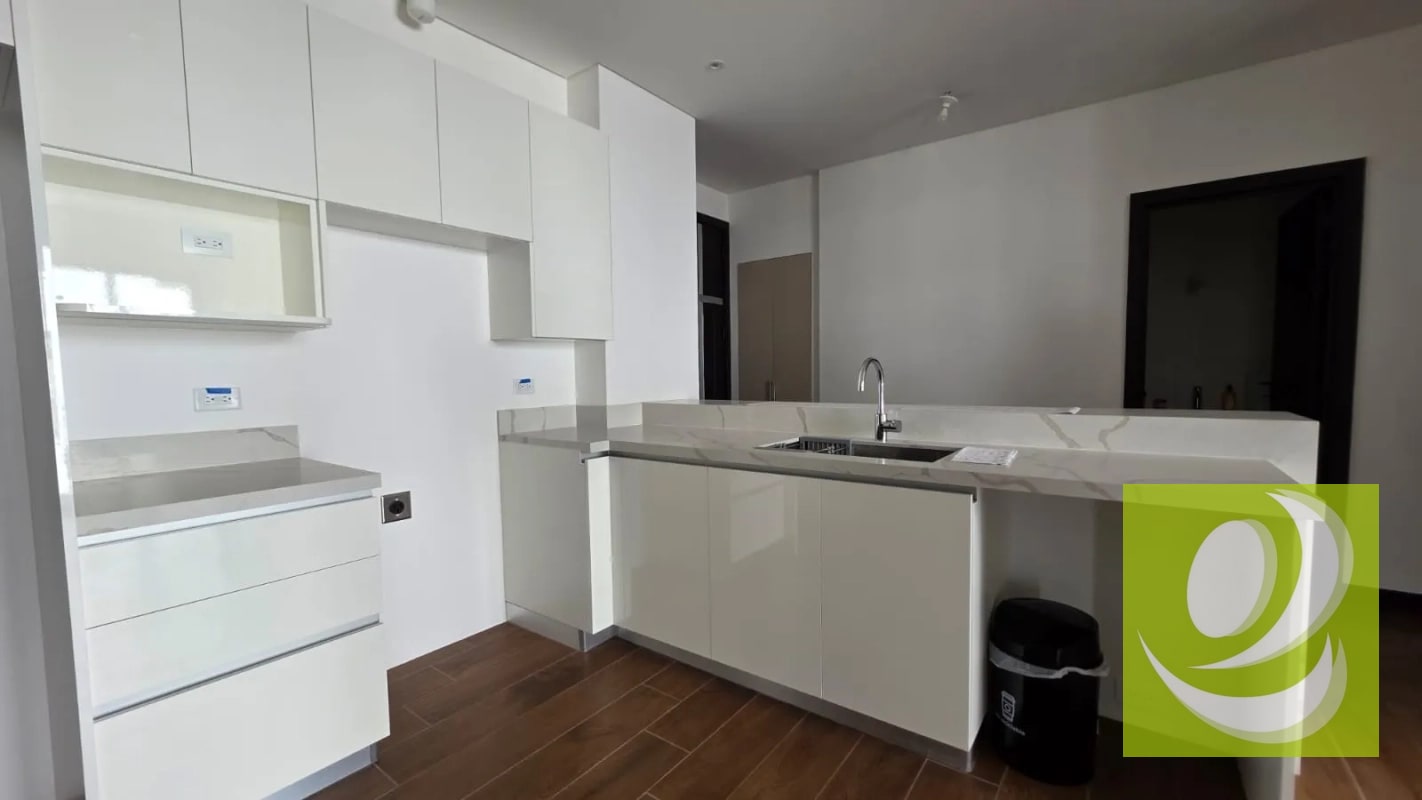 Renta apartamento en Lirios zona 16 - 11