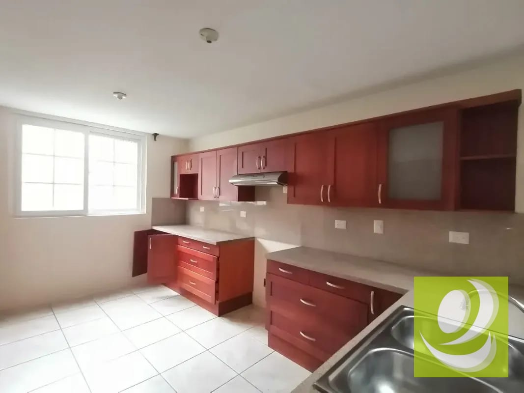Casa en venta ENTREVERDES — Casa en Venta en Carretera a El Salvador, Guatemala, Ciudad — foto 11 de 12