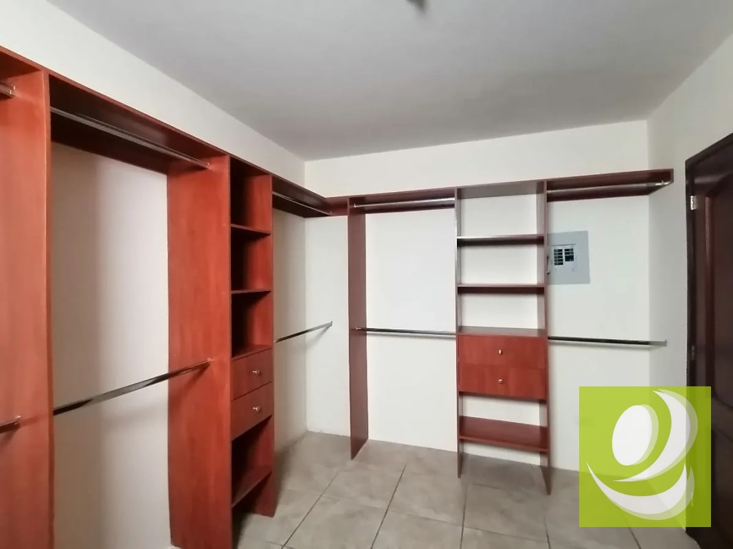 Casa en venta ENTREVERDES - 7