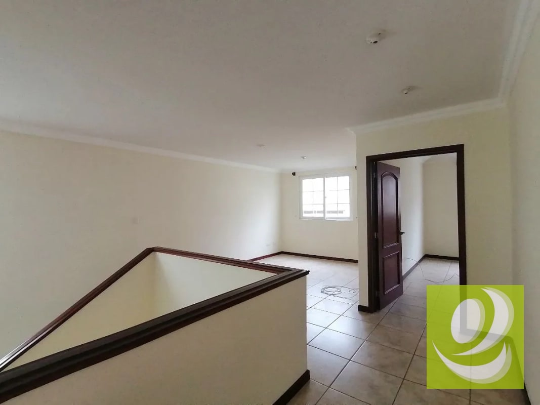 Casa en venta ENTREVERDES - 5