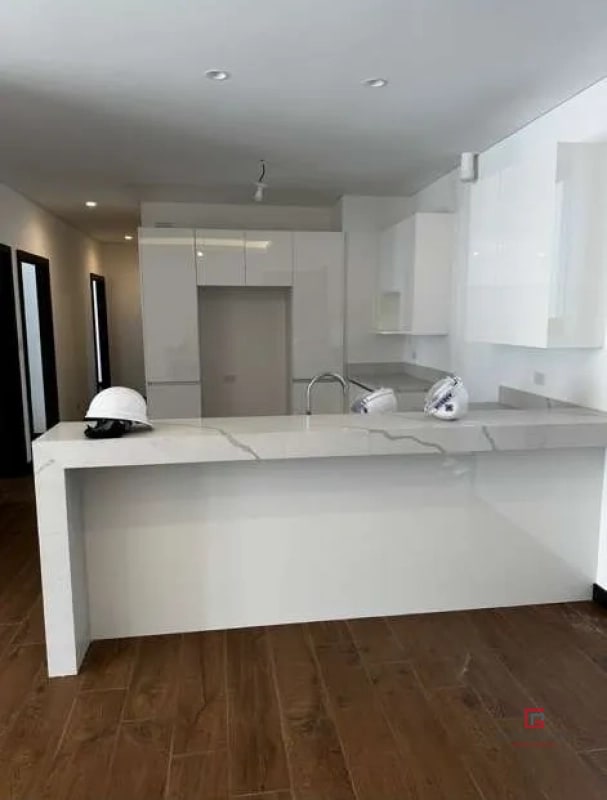 Amplio Apartamento en venta Lirios de Cayala - 4