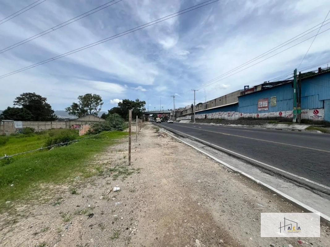 Venta terreno en sector industrial y comercial - 5