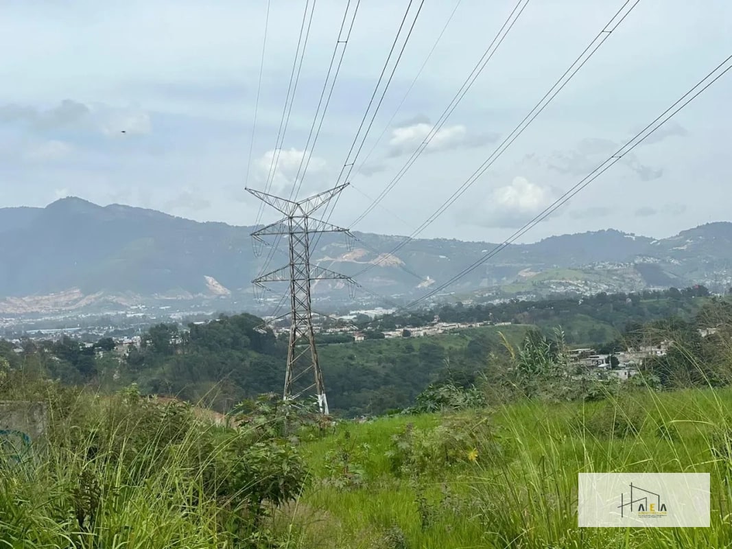Venta terreno en sector industrial y comercial - 4