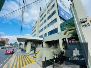 oficina barata en alquiler zona 10, sobre la 20 calle — Oficina en Alquiler en Plaza Buró, Zona 10, Guatemala, Ciudad — miniatura 1 de 16