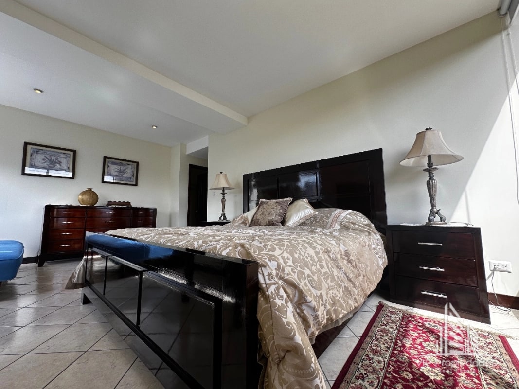 Milenia zona 10, Apartamento en venta - 11