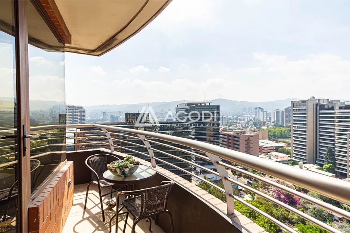 Apartamento amueblado en Zona 10 — Apartamento en Alquiler en Zona 10, Guatemala, Ciudad — foto 2 de 5