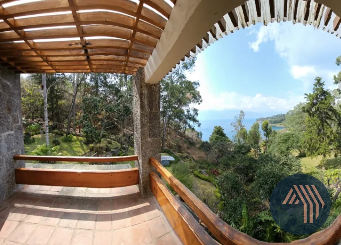 ALQUILER DE HERMOSA CASA FRENTE A LAGO ATITLÁN - CERRO DE ORO - 10