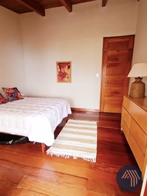ALQUILER DE HERMOSA CASA FRENTE A LAGO ATITLÁN - CERRO DE ORO - 5