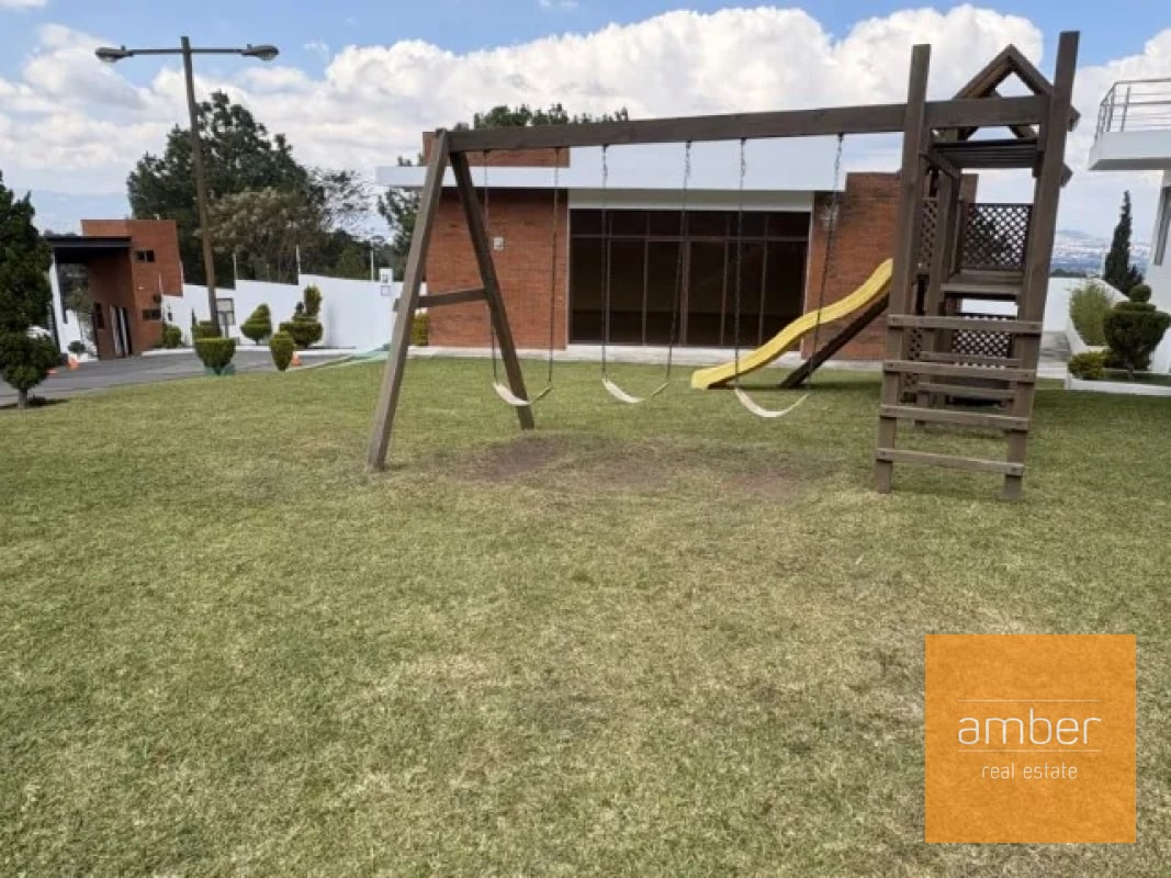 Casa en Cañadas de San Isidro, zona 16 - 2