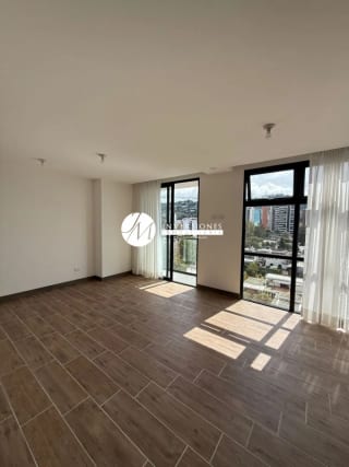 Apartamento en renta en zona 15 — Apartamento en Alquiler en Zona 15, Guatemala, Ciudad — miniatura 1 de 17