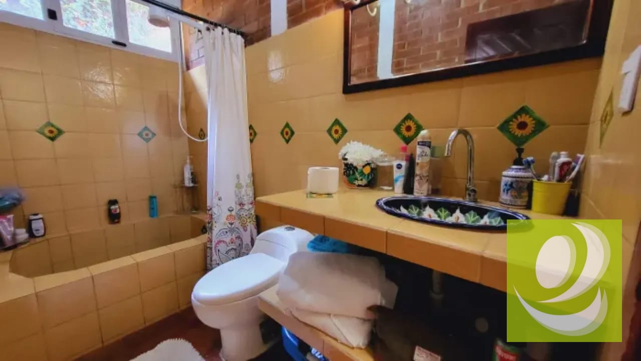 PROPIEDAD COMERCIAL EN VENTA POR LA ROOSEVELT Z2 MIXCO — Casa en Venta en Zona 2 Mixco, Guatemala, Ciudad — foto 10 de 10