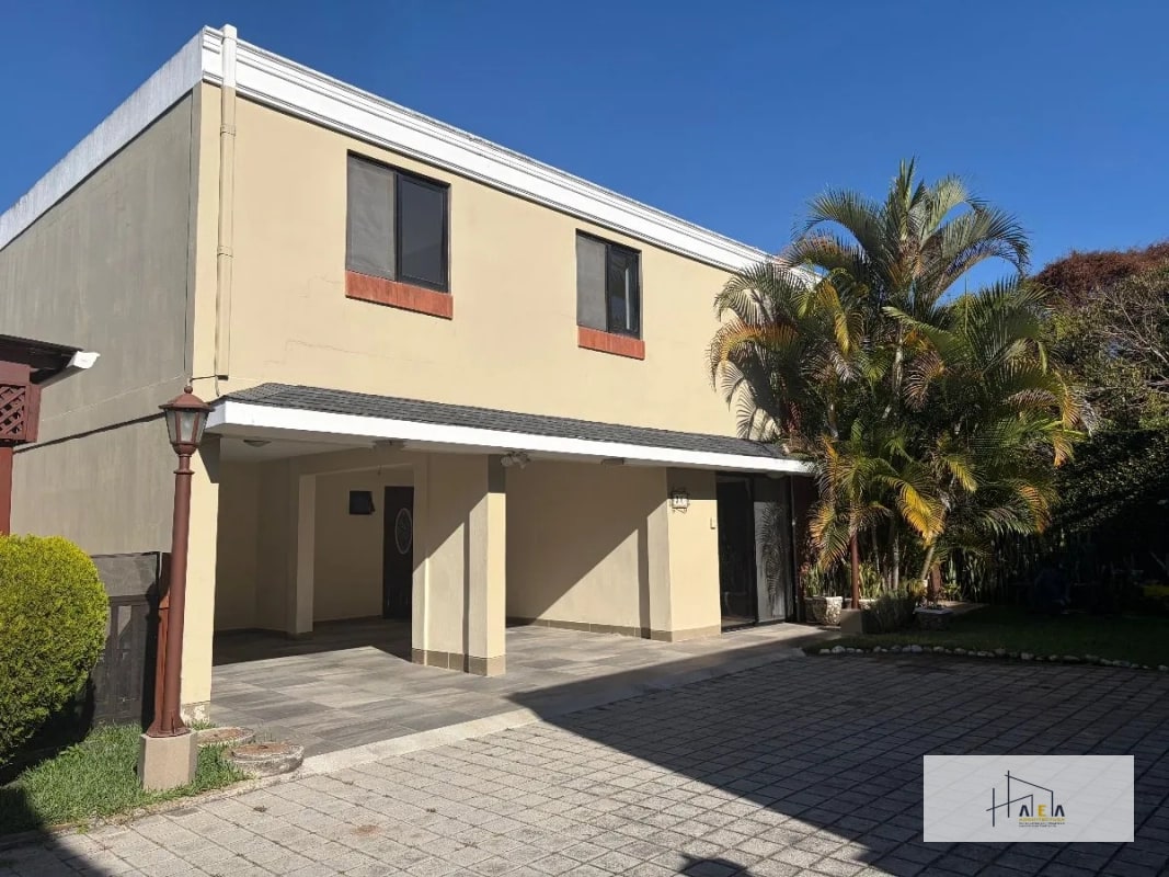 Hermosa casa en venta - 1