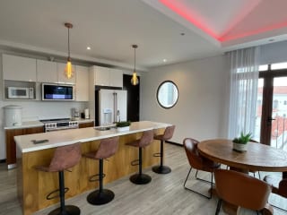 Apto amoblado en venta en LIRIOS DE CAYALÁ zona 16 — Apartamento en Venta en Lirios de Cayalá II, Zona 16, Guatemala, Ciudad — miniatura 1 de 10