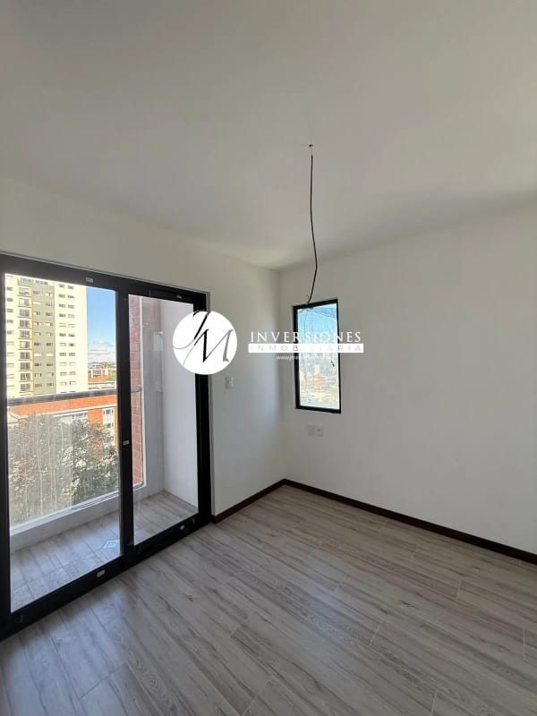 Apartamento en venta en zona 10 — Apartamento en Venta en Zona 10, Guatemala, Ciudad — foto 5 de 11
