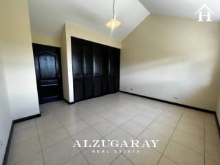 CASA AMPLIA C/ JARDIN, SAN JOSÉ PINULA - 3 HAB./ CONDOMINIO LOS MANANTIALES — Casa en Venta en Carretera a El Salvador, Guatemala, Ciudad — miniatura 6 de 11