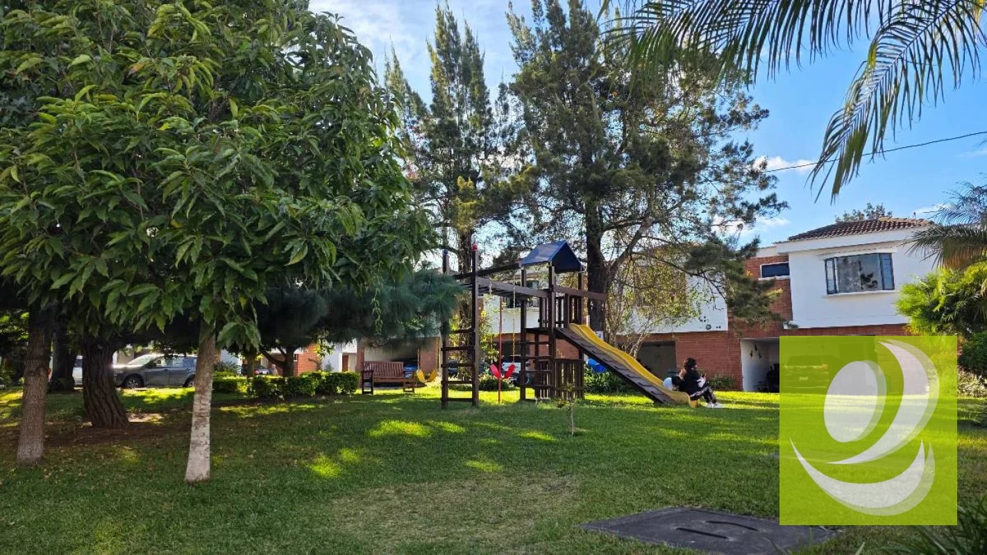 CASA RESIDENCIAL EN VENTA EN Z3 JARDINES DE LAS DALIAS - 1