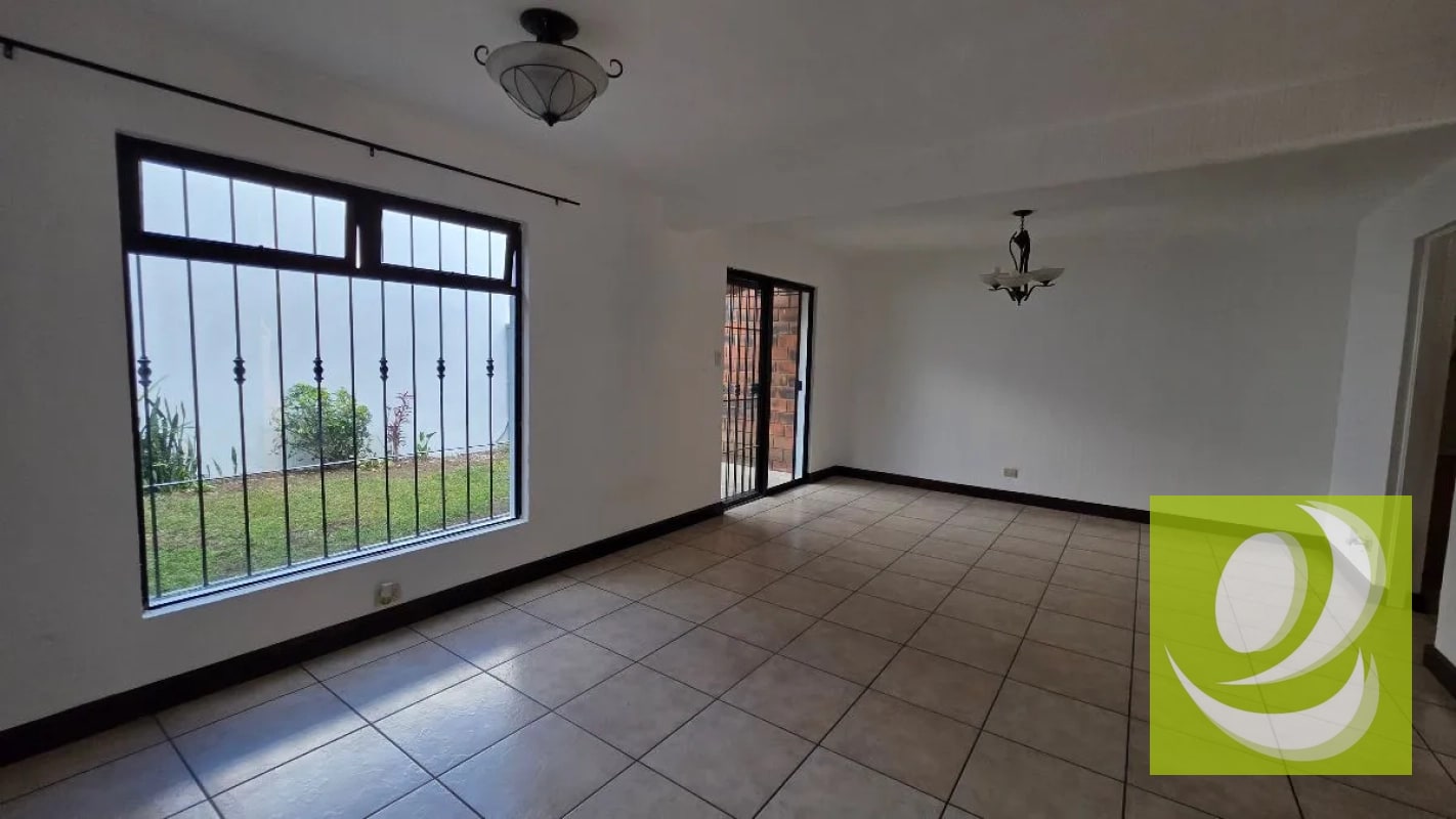 CASA RESIDENCIAL EN VENTA EN Z3 JARDINES DE LAS DALIAS - 11